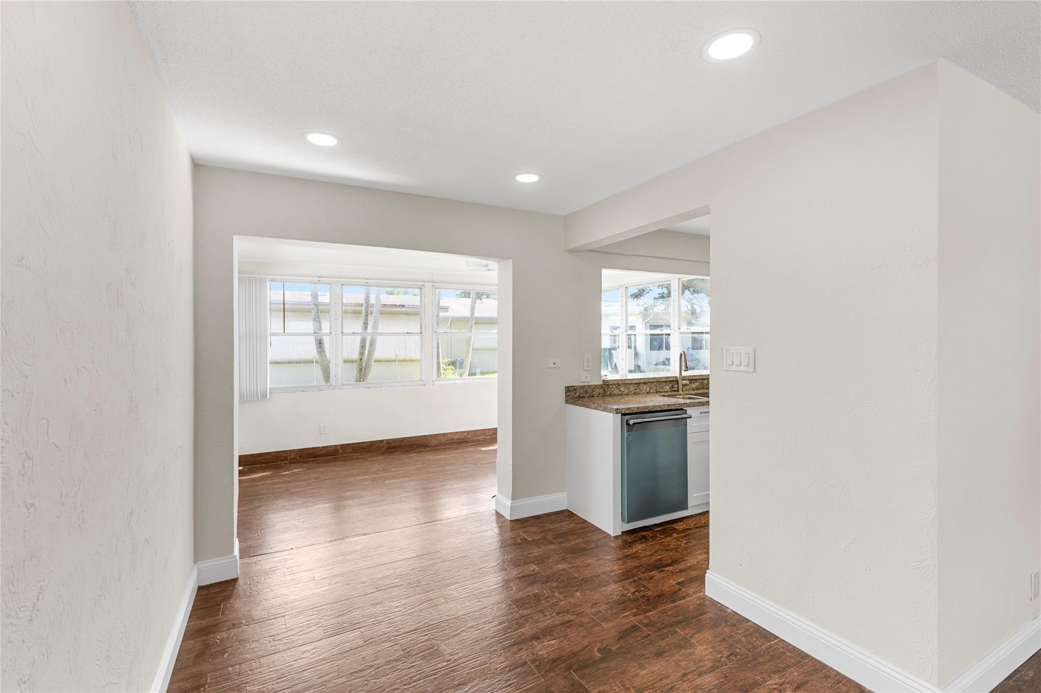 Mainlands Of Tamarac Lake - Residential