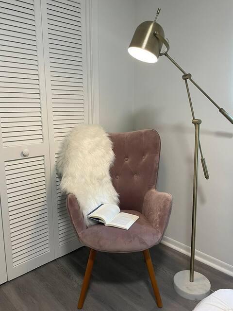 AVON HEIGHTS - Residential