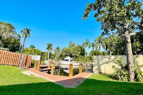 AVON HEIGHTS - Residential