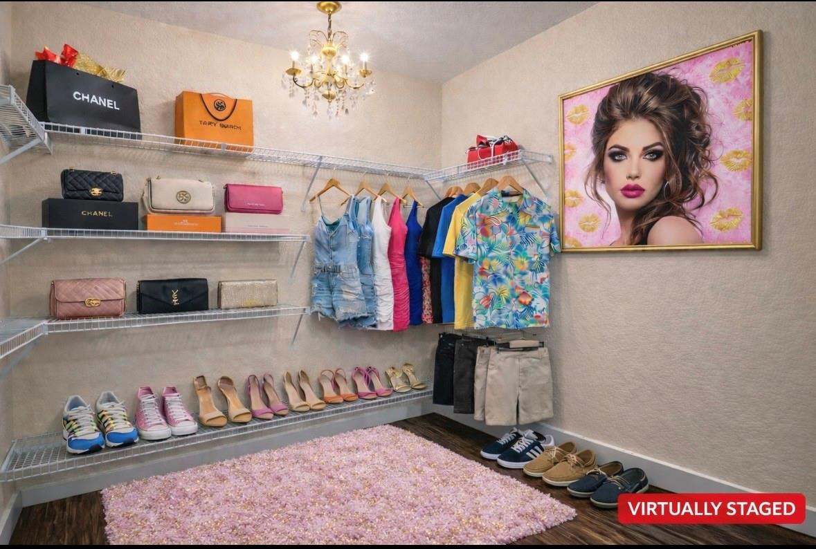 HAMPTON HILLS - Residential