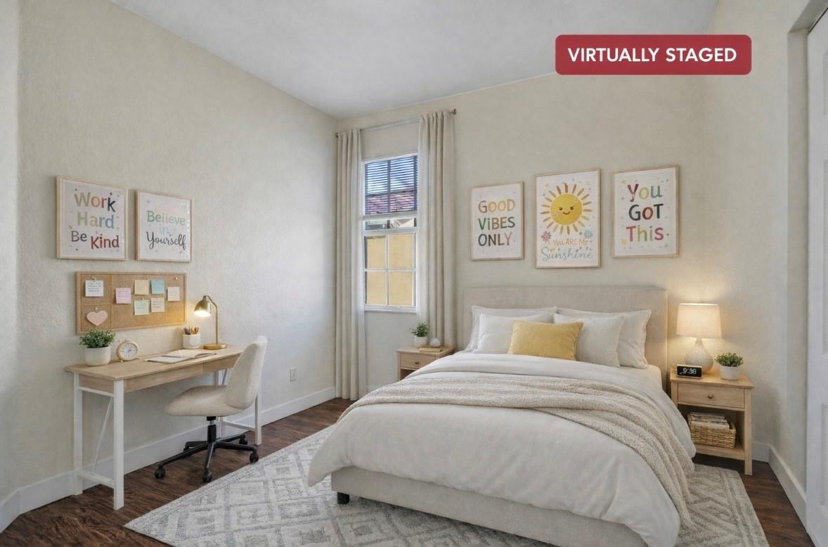 HAMPTON HILLS - Residential