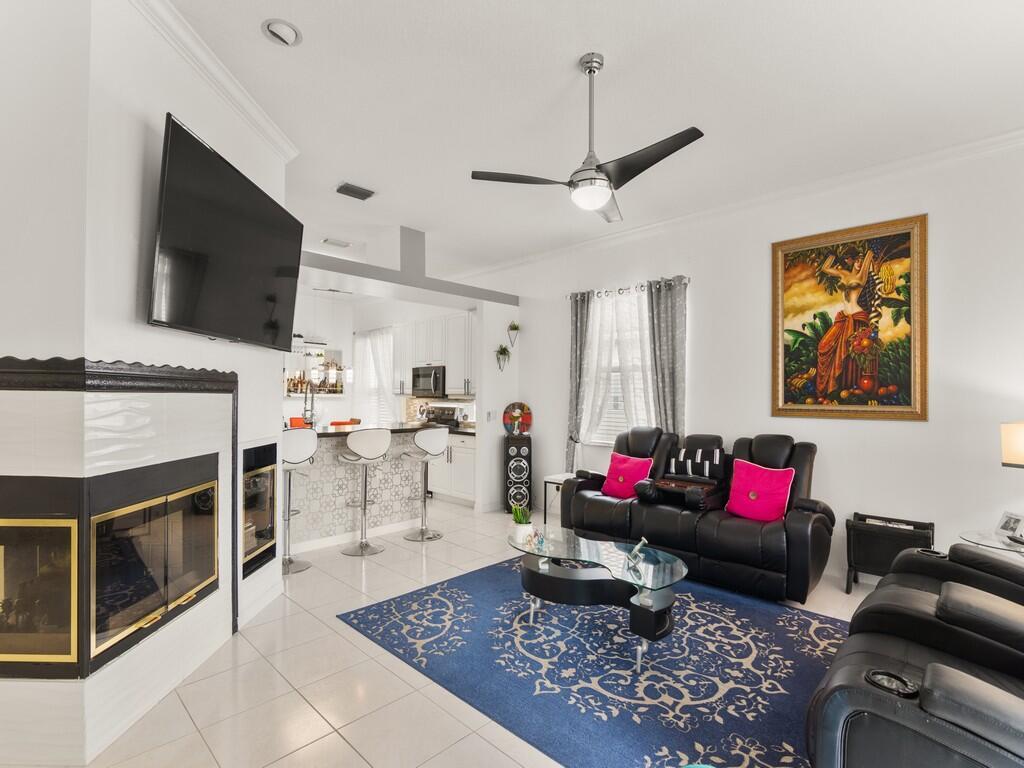 KINGS ISLE PHASE V - Residential