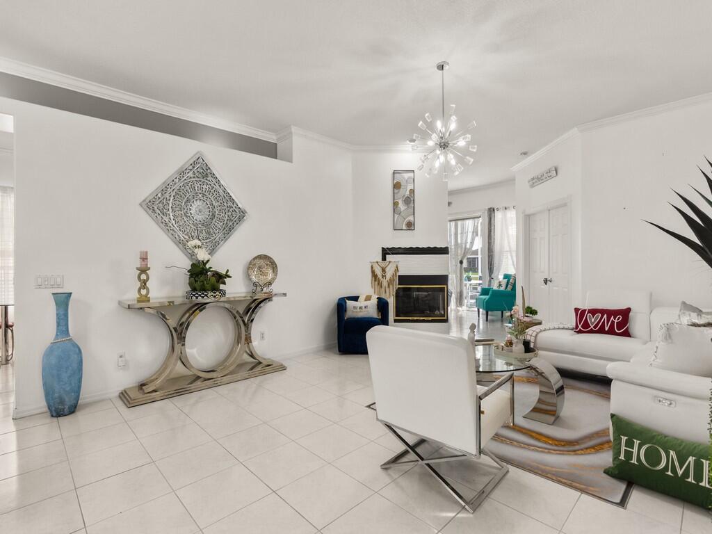 KINGS ISLE PHASE V - Residential