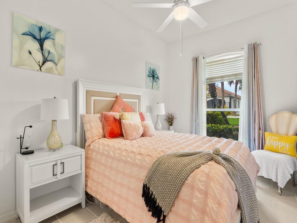 KINGS ISLE PHASE V - Residential