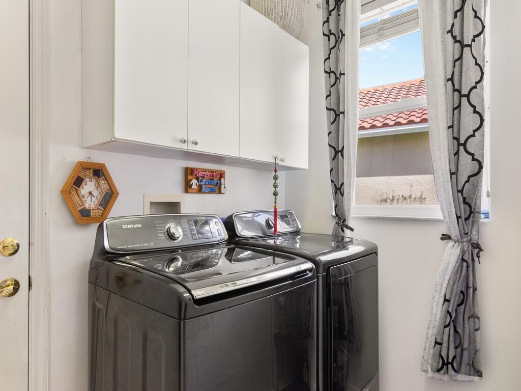 KINGS ISLE PHASE V - Residential