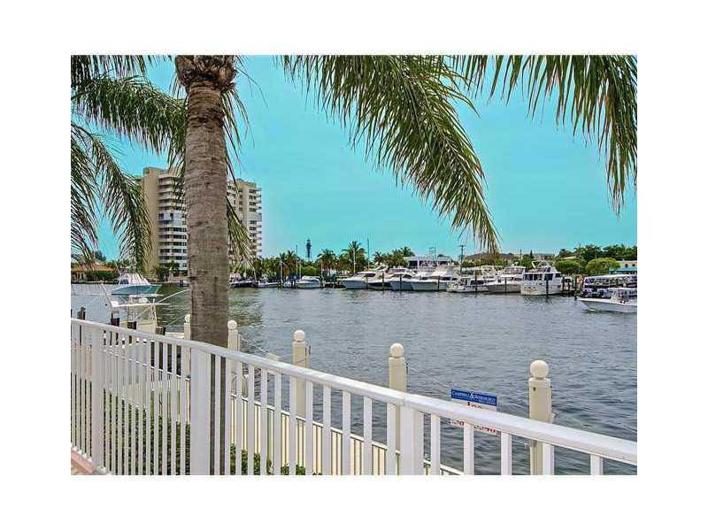 LIGHTHOUSE POINT - Residential