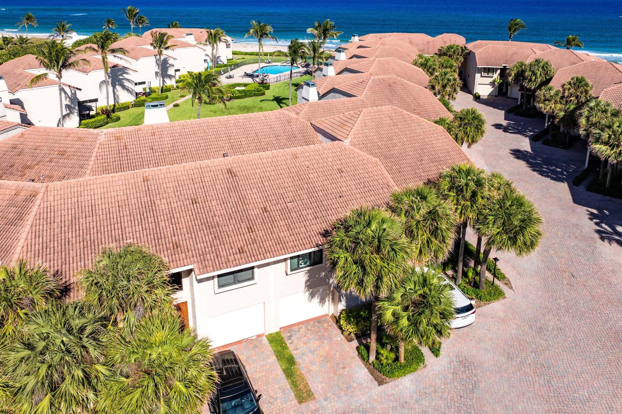 DUNES OF OCEAN RIDGE COND - Residential