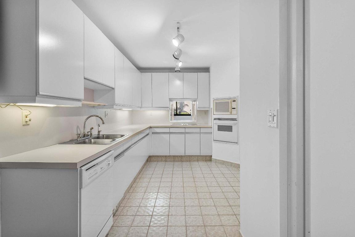 DUNES OF OCEAN RIDGE CONDO - Residential