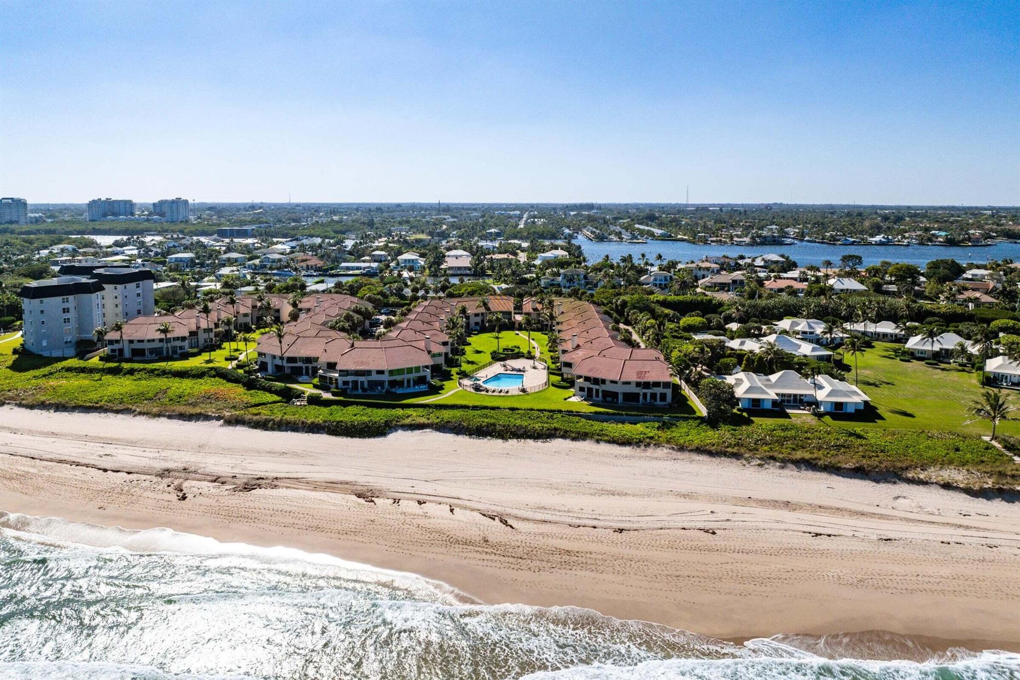 DUNES OF OCEAN RIDGE COND - Residential