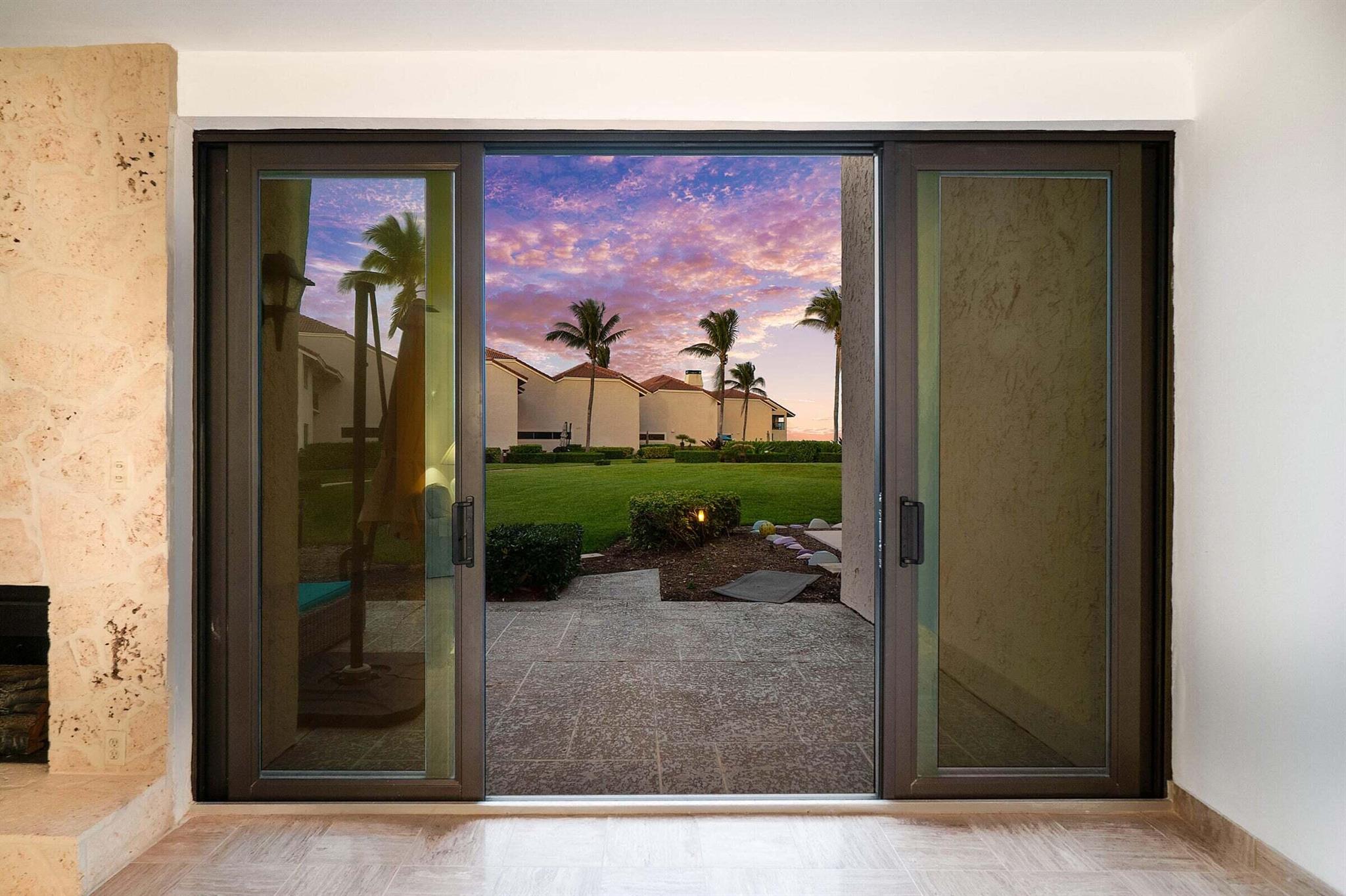 DUNES OF OCEAN RIDGE COND - Residential