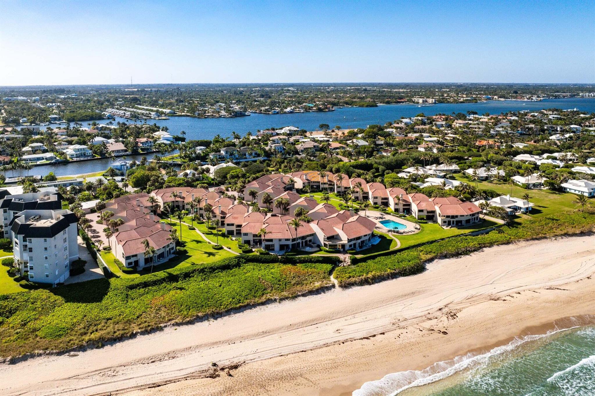 DUNES OF OCEAN RIDGE COND - Residential