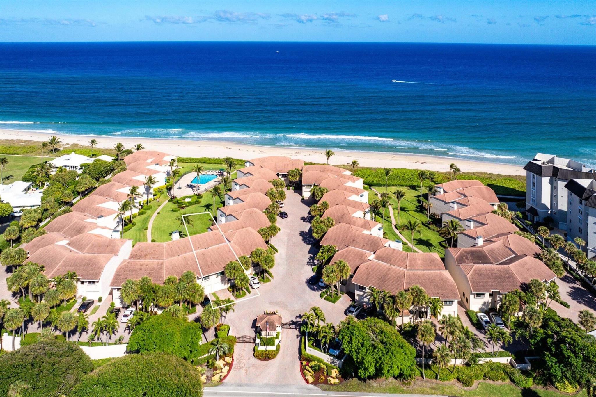 DUNES OF OCEAN RIDGE COND - Residential