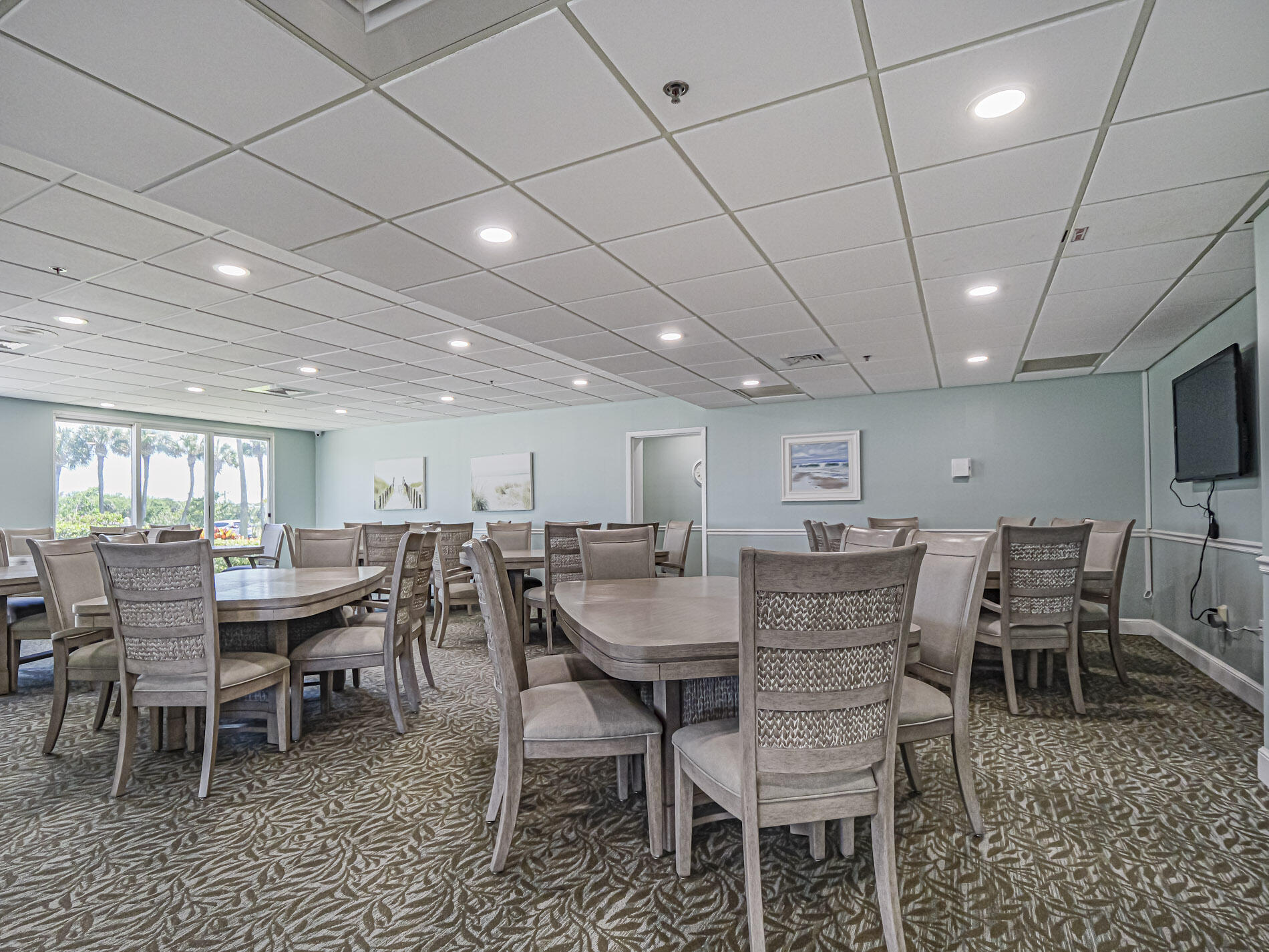 AQUANIQUE OCEAN CLUB, A CONDOMINIUM - Residential