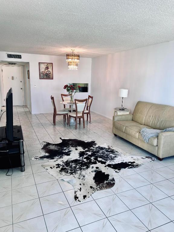 1849 S Ocean Drive 1105