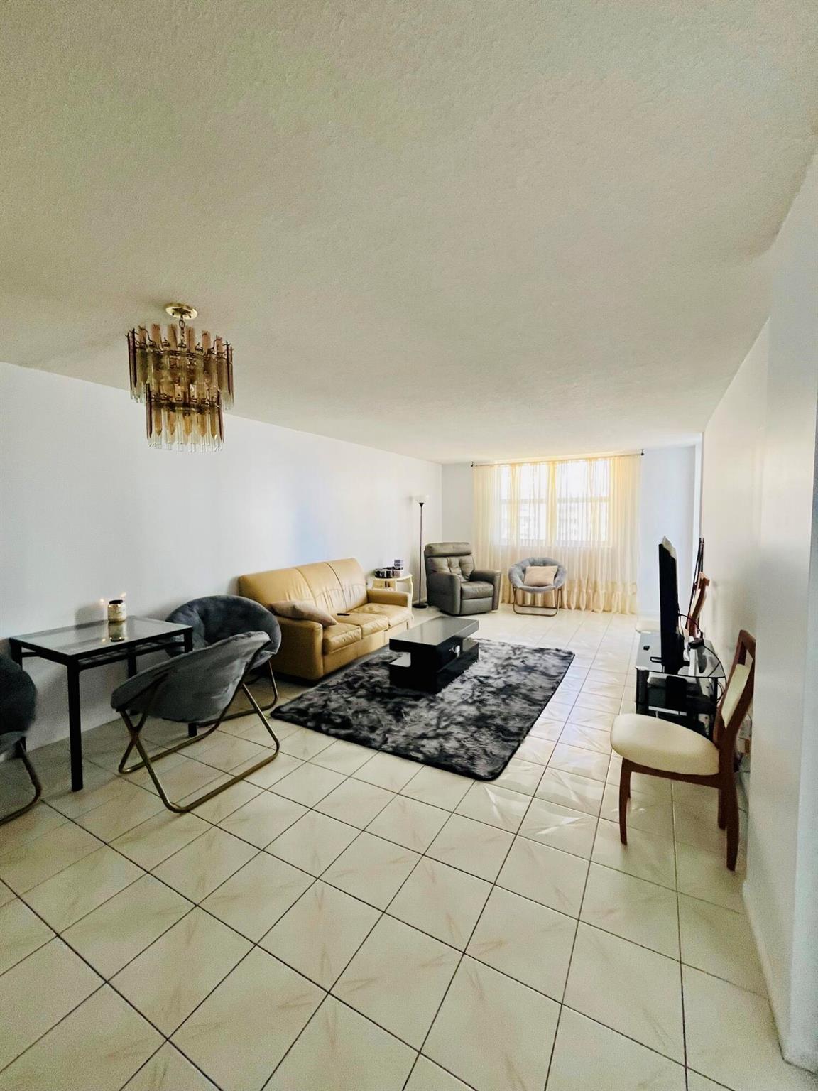 PLAZA TOWERS SOUTH CONDO - Residential Lease