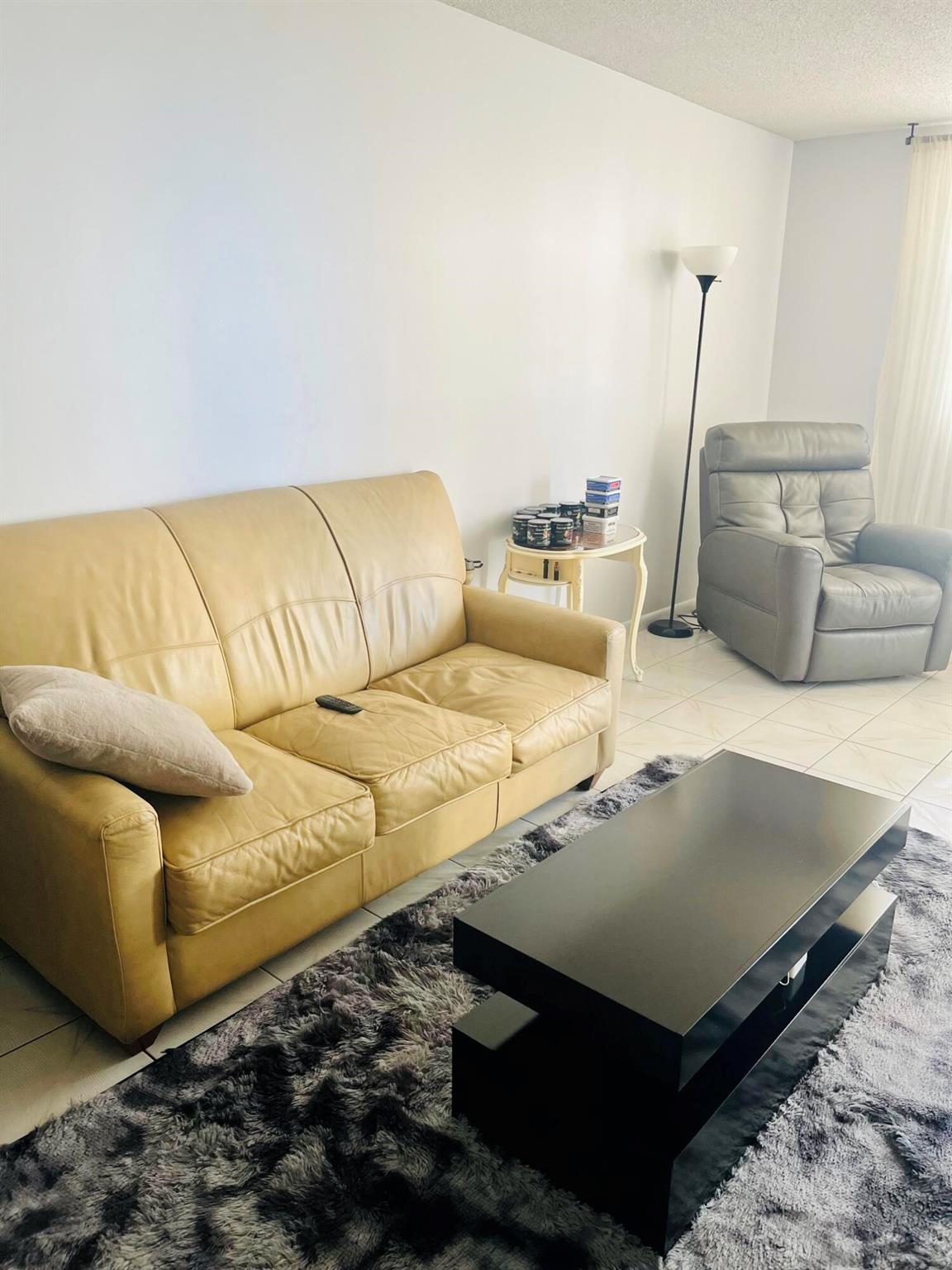 PLAZA TOWERS SOUTH CONDO - Residential Lease