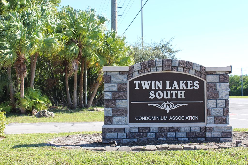 Photo of 6531 SE Federal Hwy Highway #Q-106, Stuart, FL 34997 (MLS # R10866563)