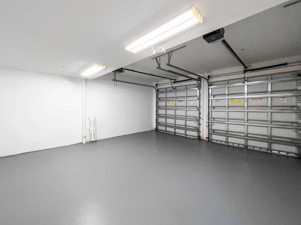 VINTAGE AT LHP - Residential Lease