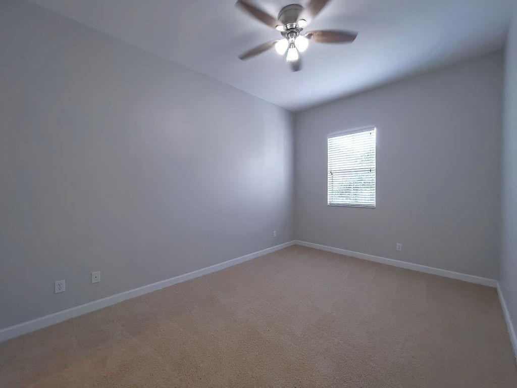 VINTAGE AT LHP - Residential Lease