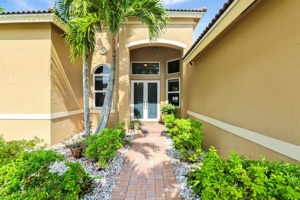 Photo of 6389 Melissa Way, Lake Worth, FL 33467 (MLS # R10976849)