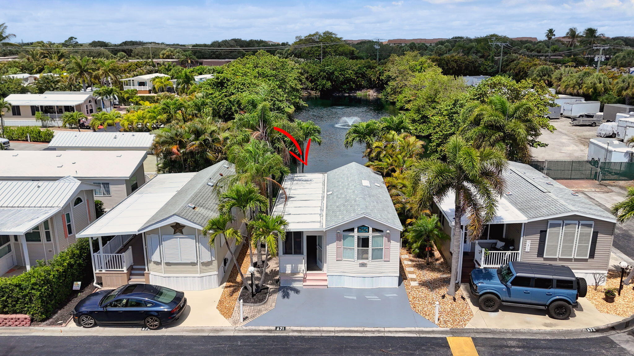 Juno Ocean Walk - Residential