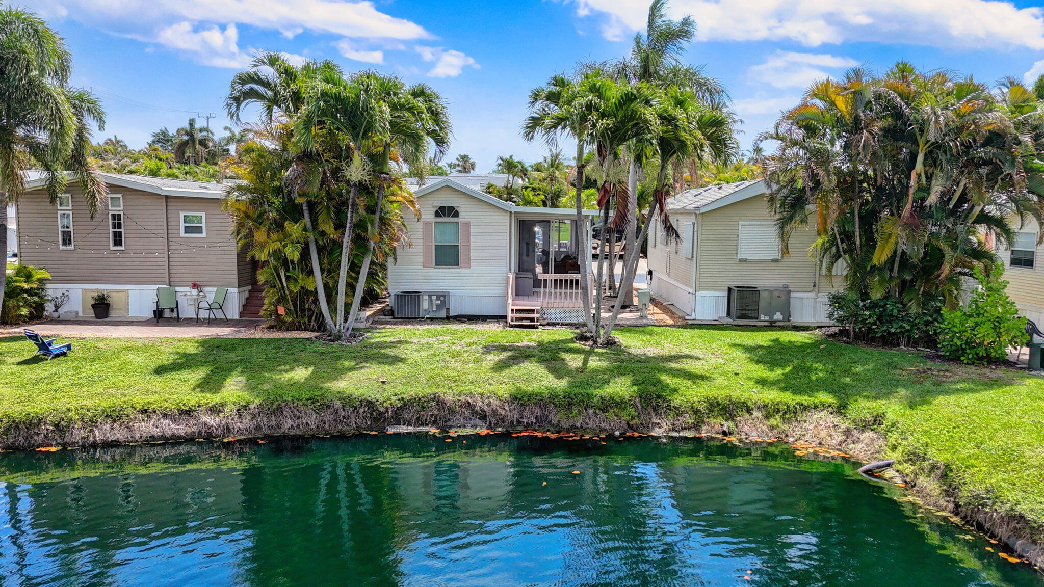 Juno Ocean Walk - Residential
