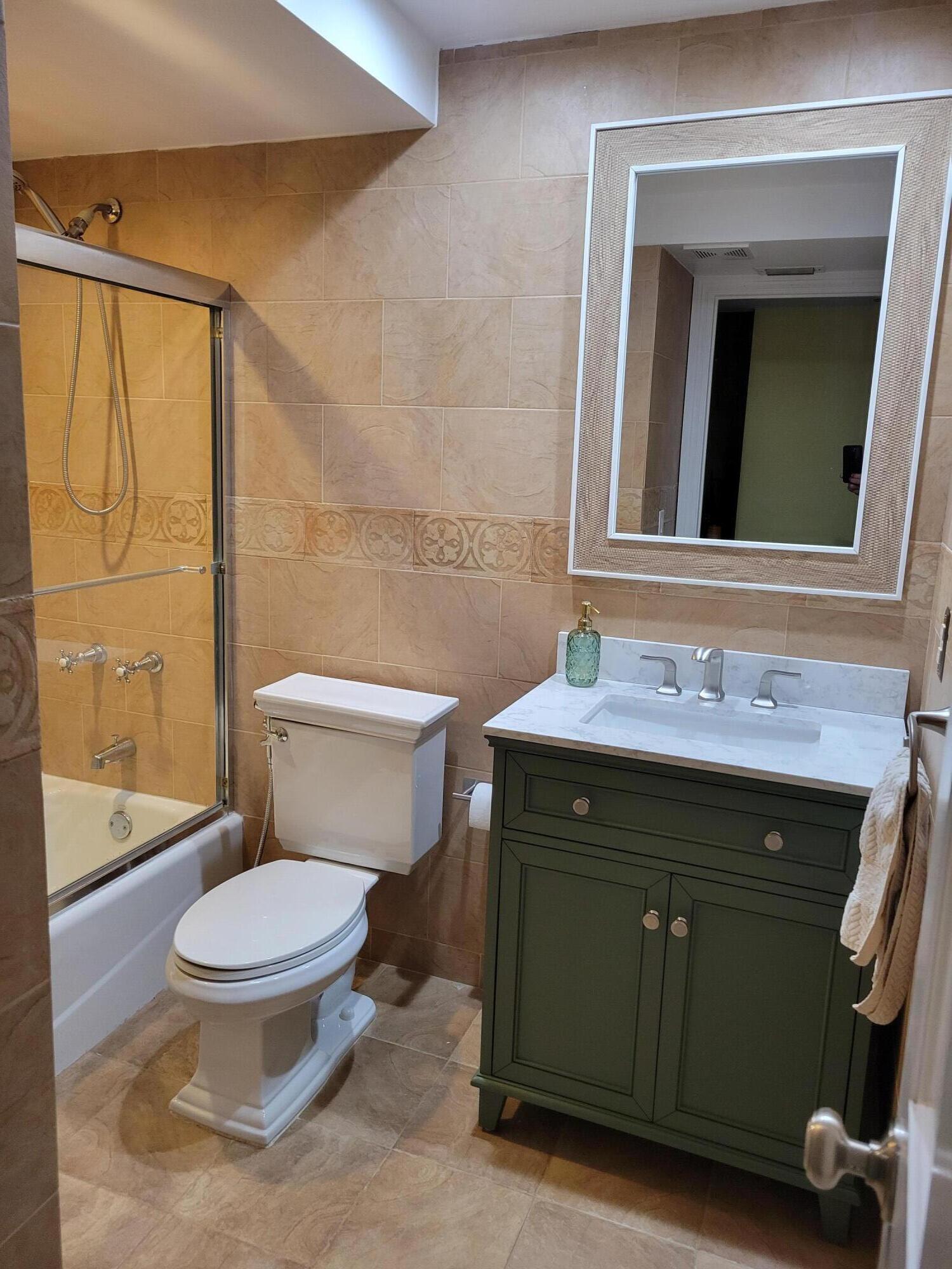 BANYANS OF SOUTH MIAMI CONDO - Residential