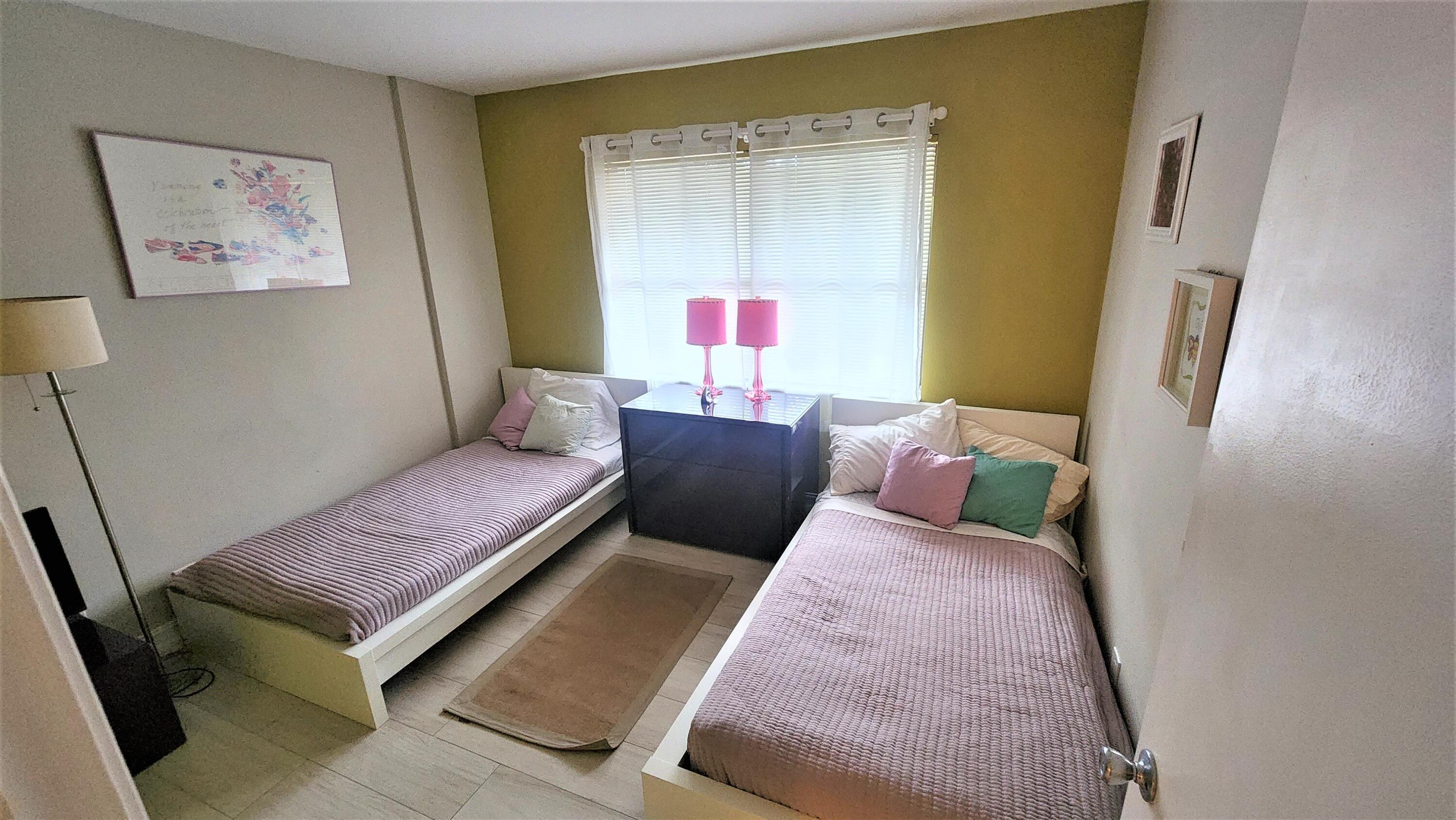LAVERS DELRAY RACQUET CLUB CONDO - Residential Lease