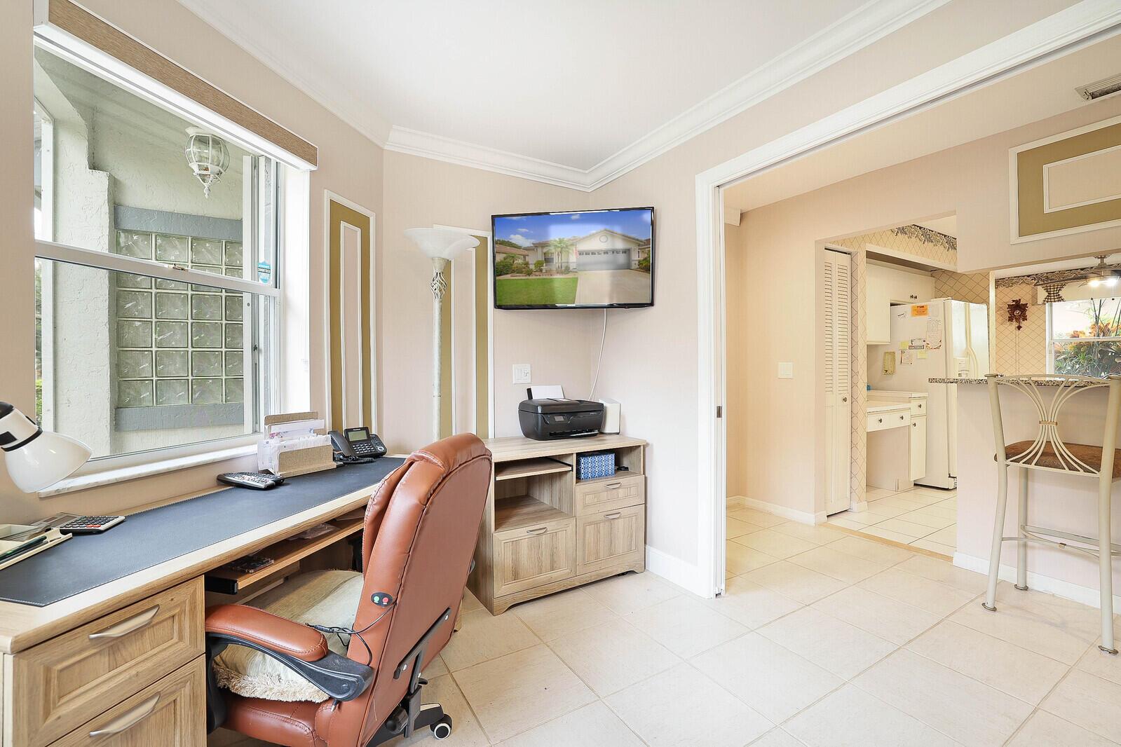 FAIRFIELDS LACUNA 5 - Residential Lease