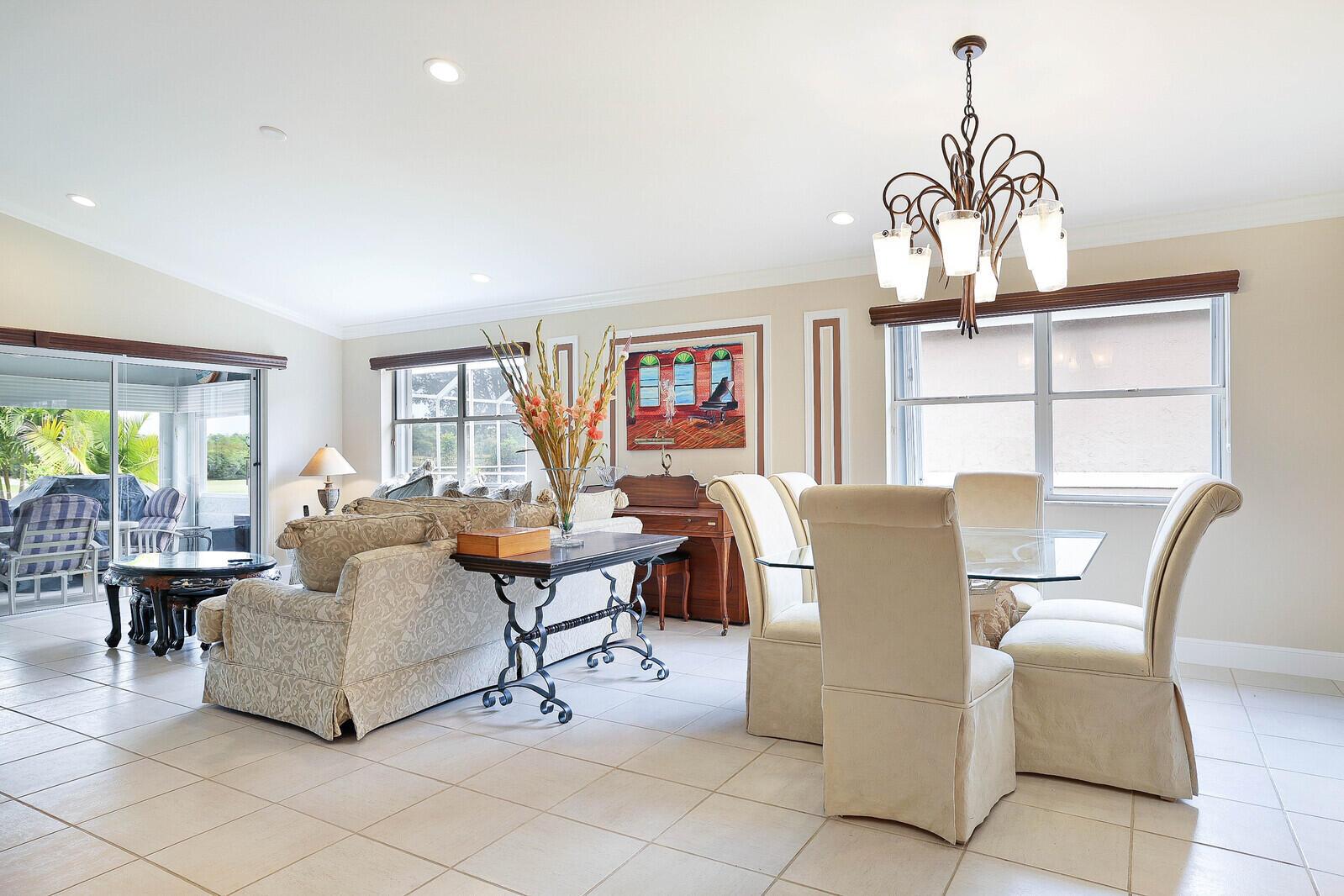 FAIRFIELDS LACUNA 5 - Residential Lease