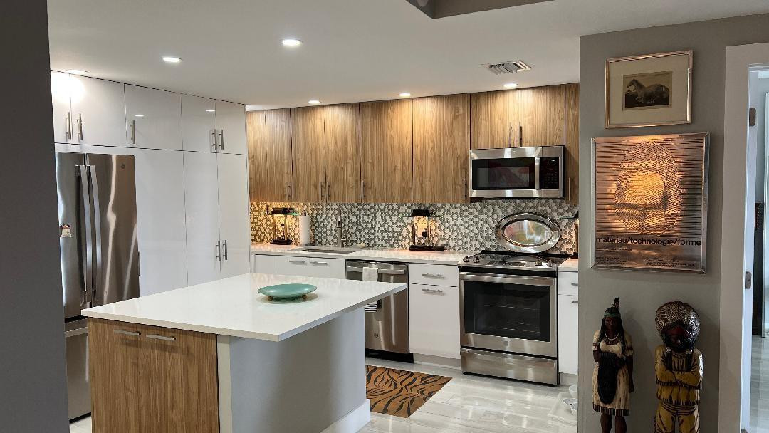 CORAL RIDGE TOWERS NORTH CO-OP - Residential