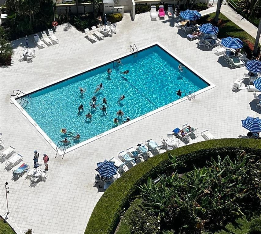 CORAL RIDGE TOWERS NORTH CO-OP - Residential