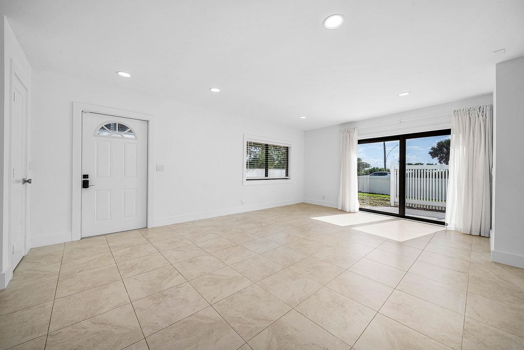Photo of 250 S Ocean Boulevard #251, Delray Beach, FL 33483 (MLS # B26014622)