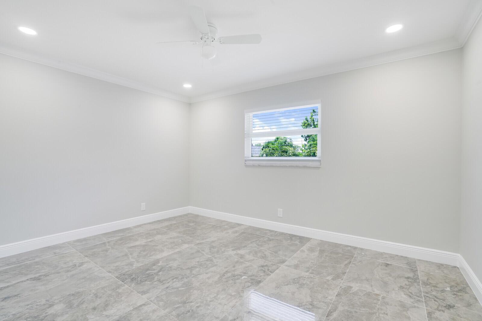 PALM RIDGE ESTATES 2 - Residential