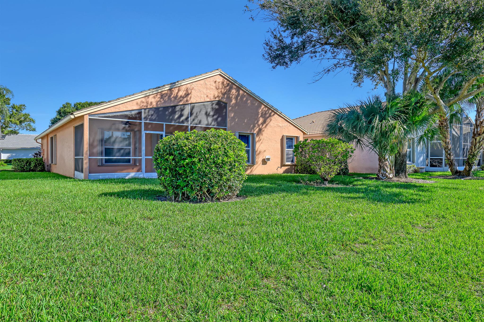 VENETIAN ISLES - Residential