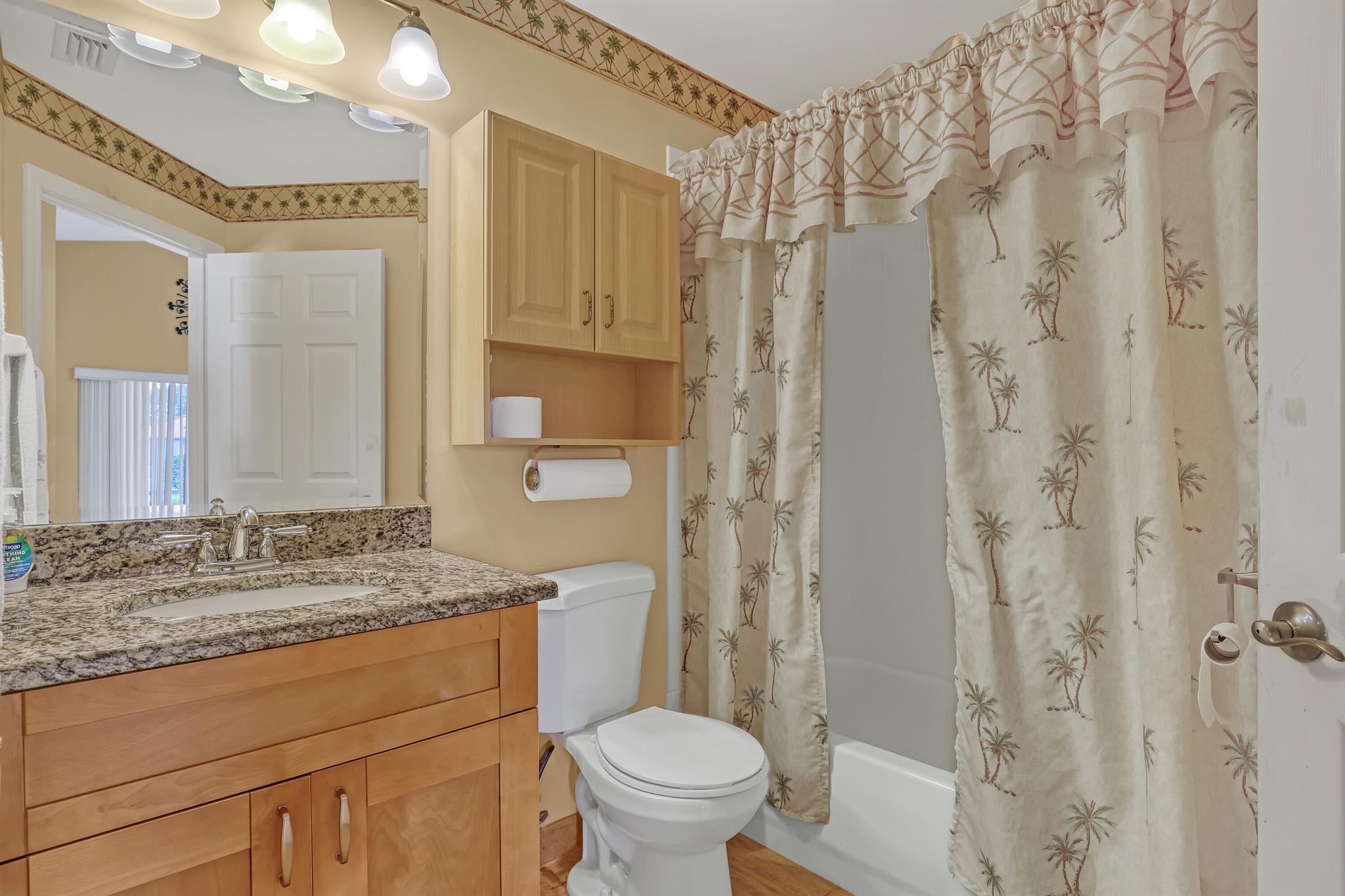 VENETIAN ISLES - Residential