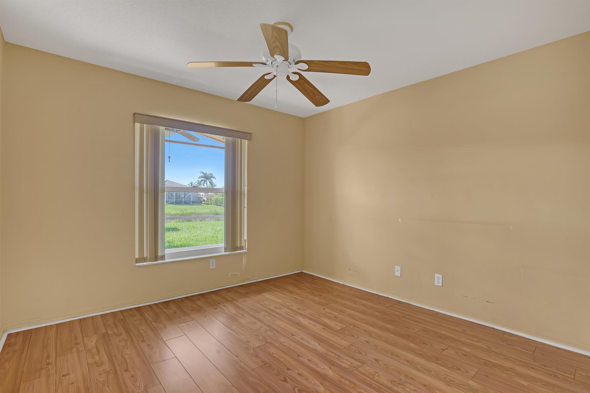 VENETIAN ISLES - Residential