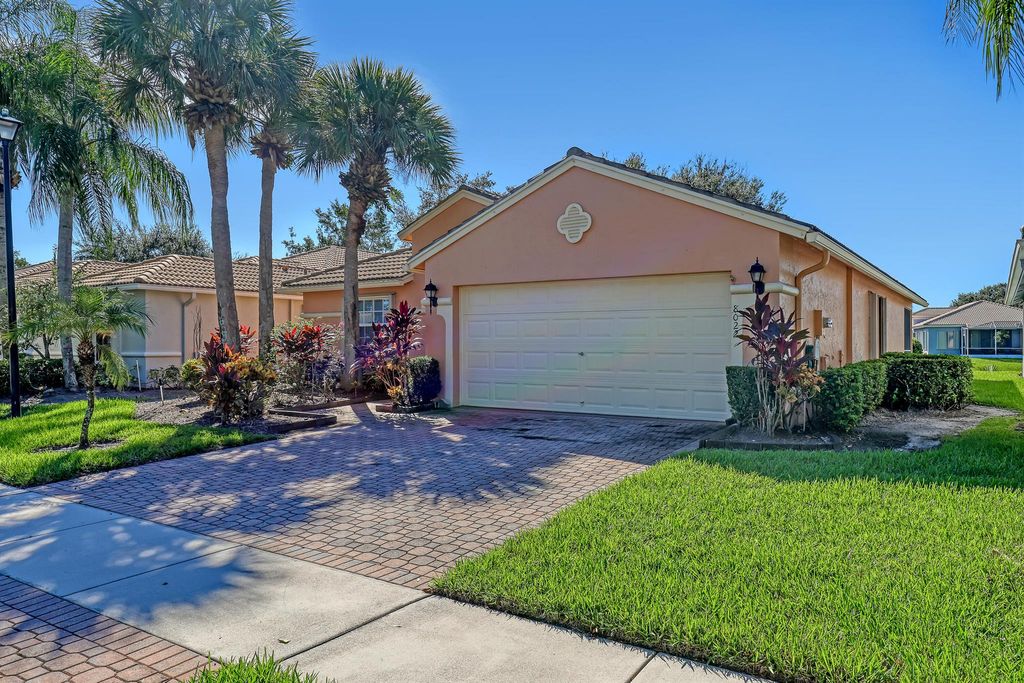 Photo of 8022 Duomo Circle, Boynton Beach, FL 33472 (MLS # R11132208)