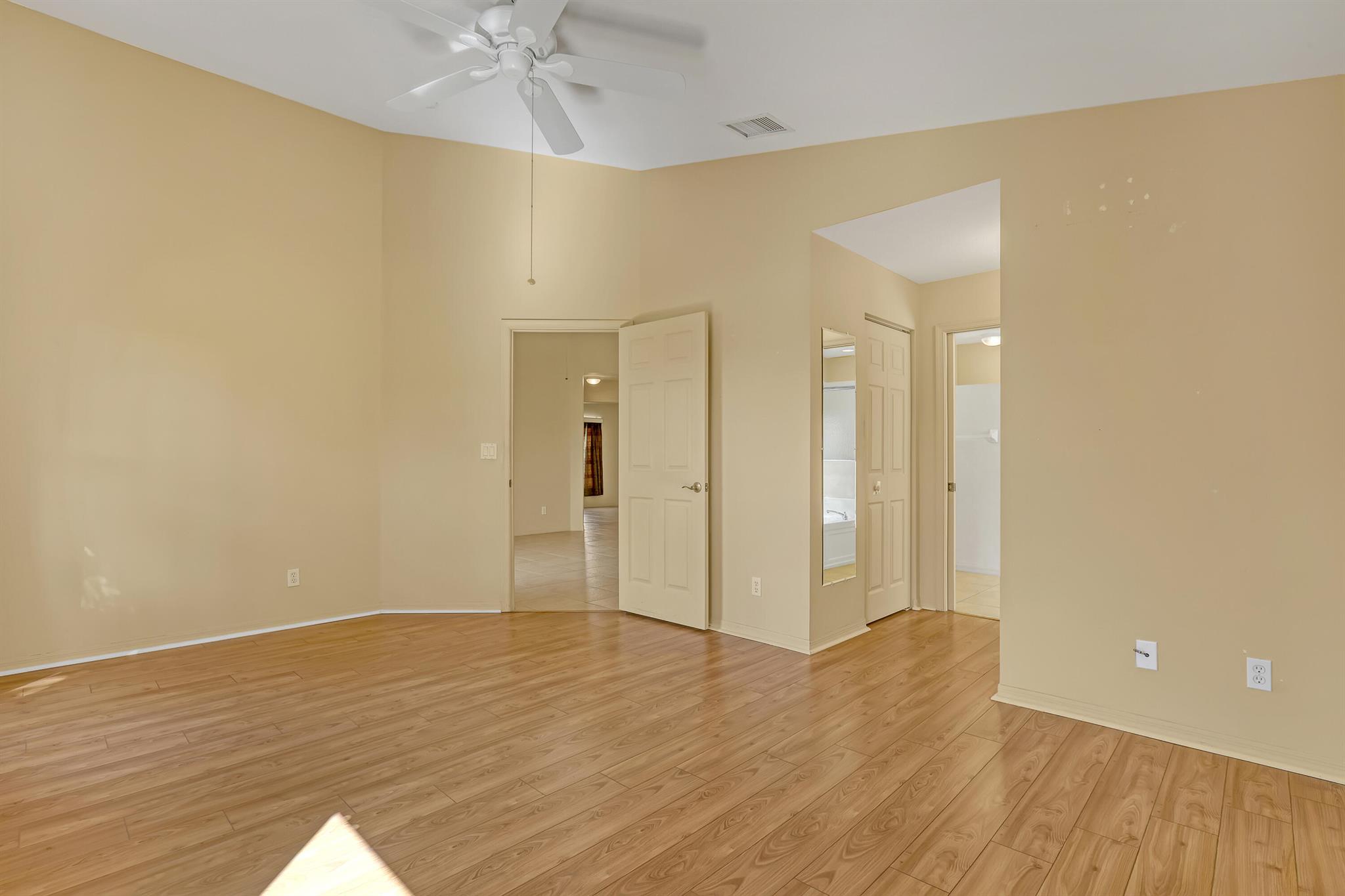 VENETIAN ISLES - Residential