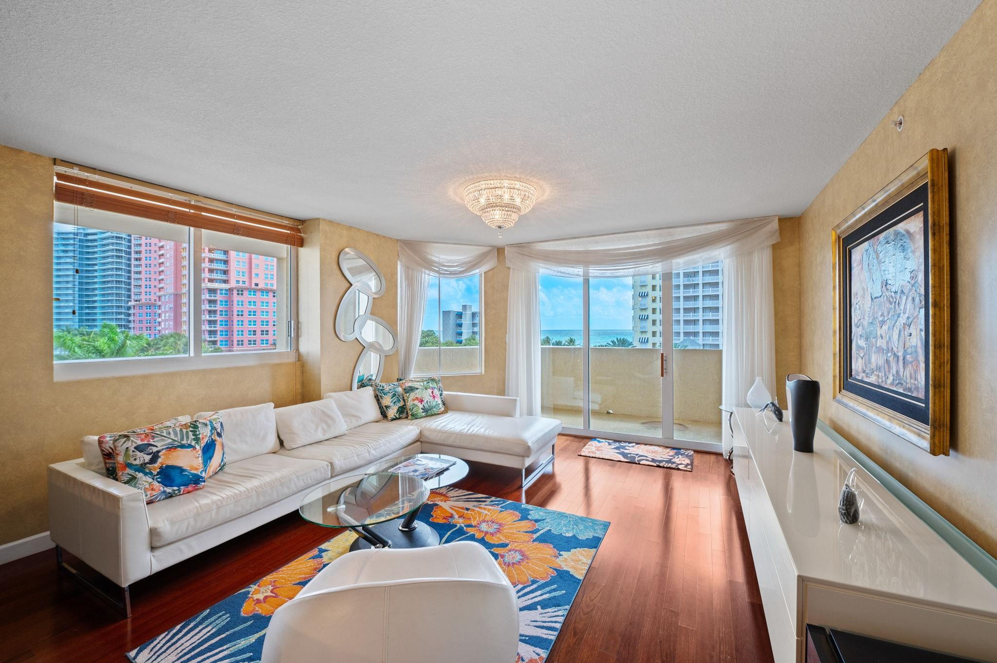 2001 N Ocean Boulevard 605