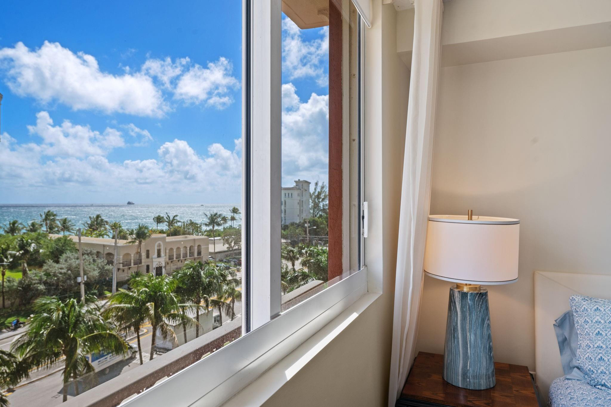 VUE CONDO ASSOCIATION - Residential