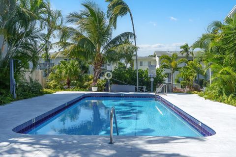 A home in Wilton Manors