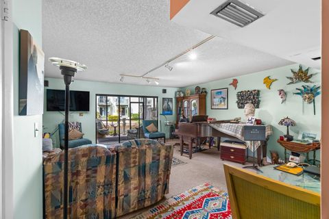 A home in Wilton Manors