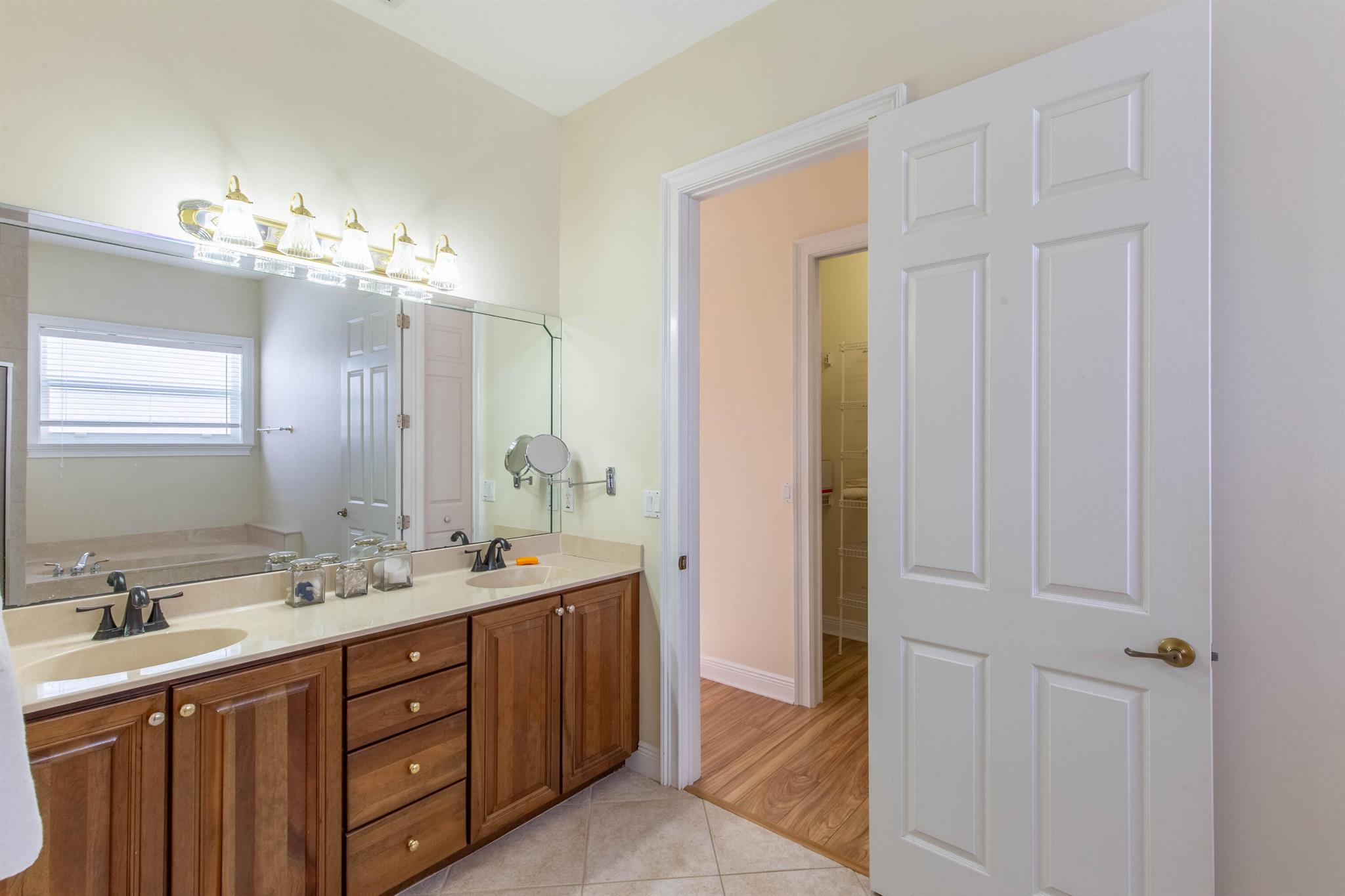 Palm Beach Point - Sun gl - Residential