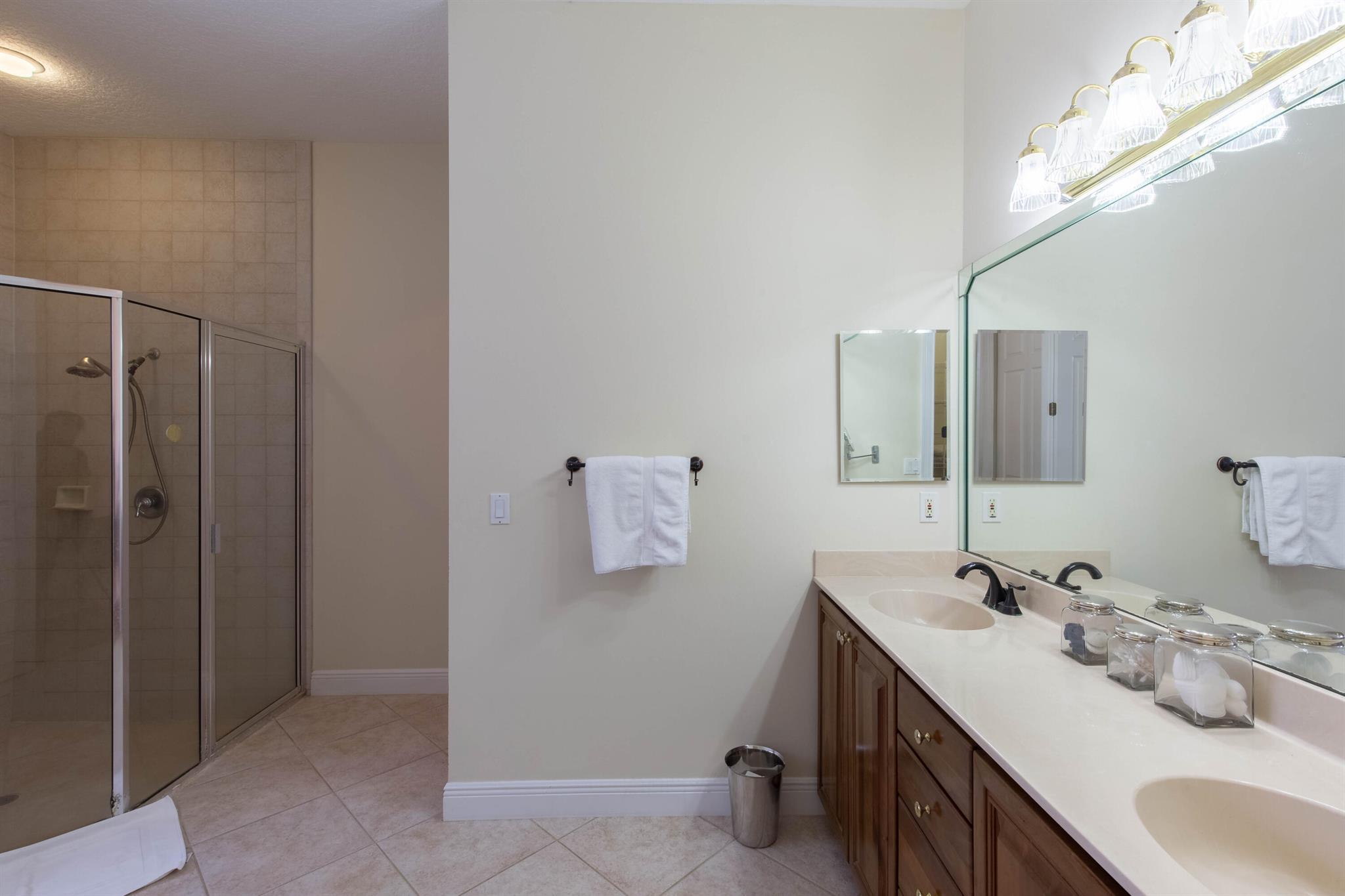 Palm Beach Point - Sun gl - Residential