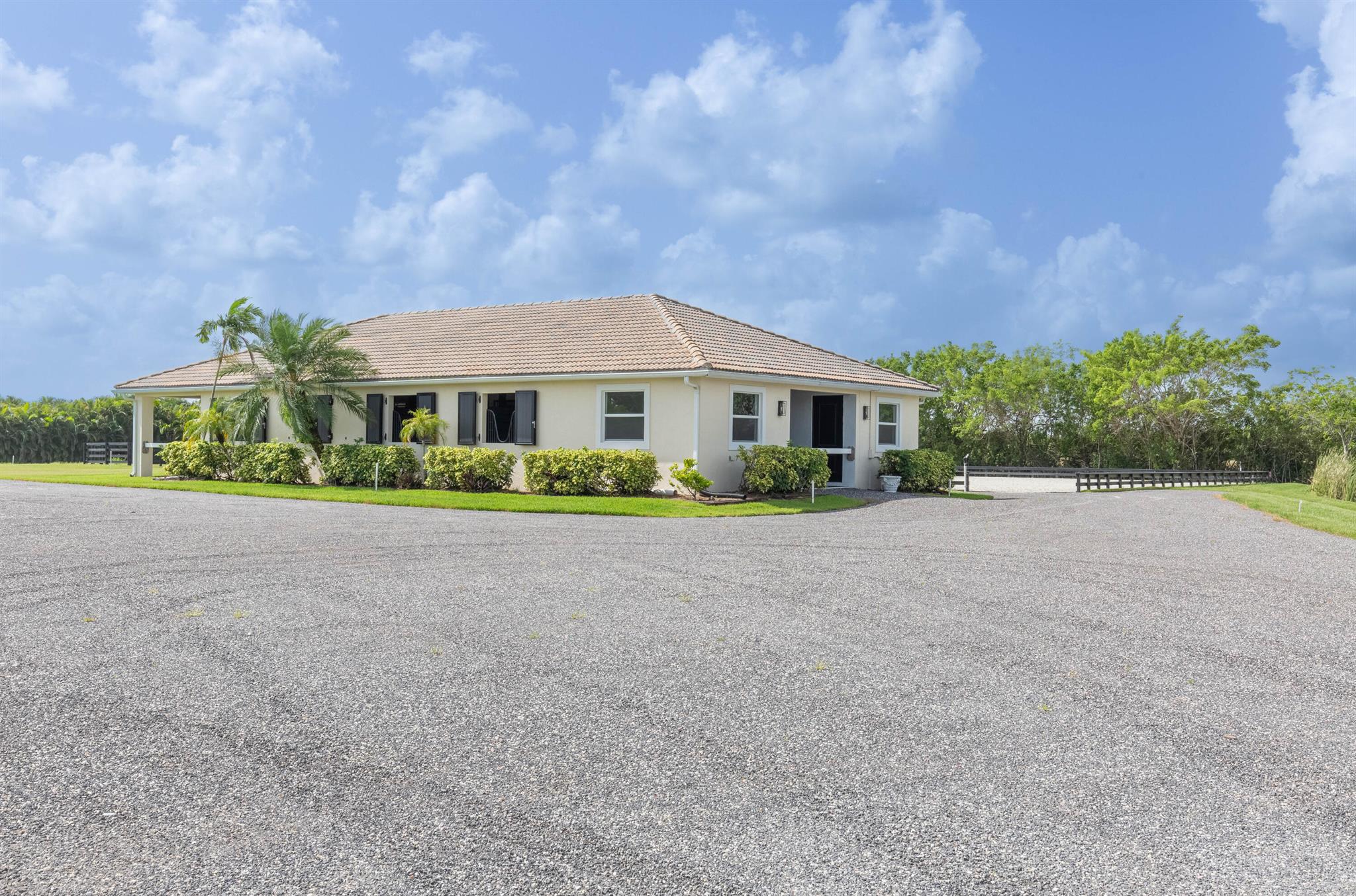 Palm Beach Point - Sun gl - Residential