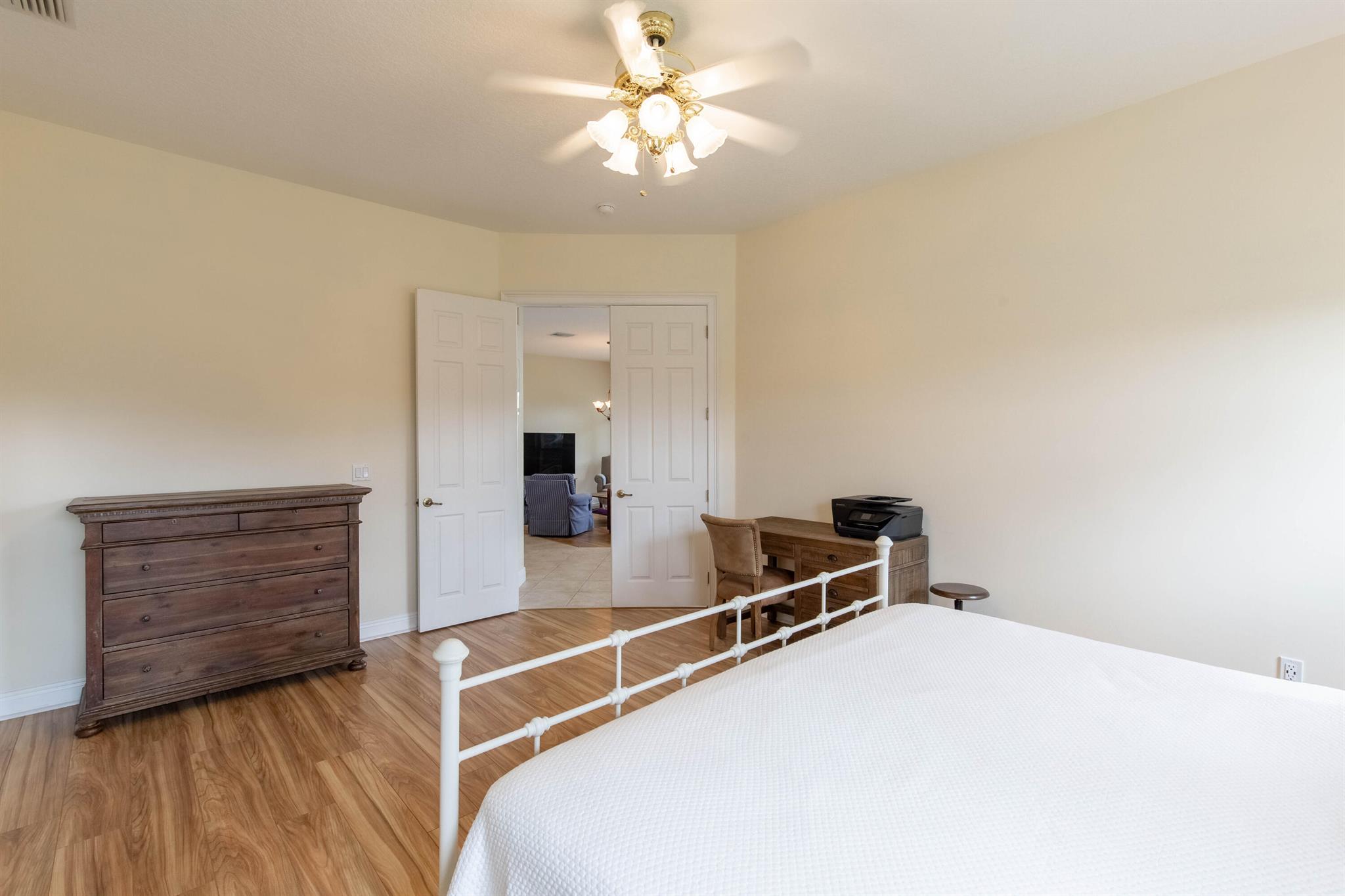 Palm Beach Point - Sun gl - Residential