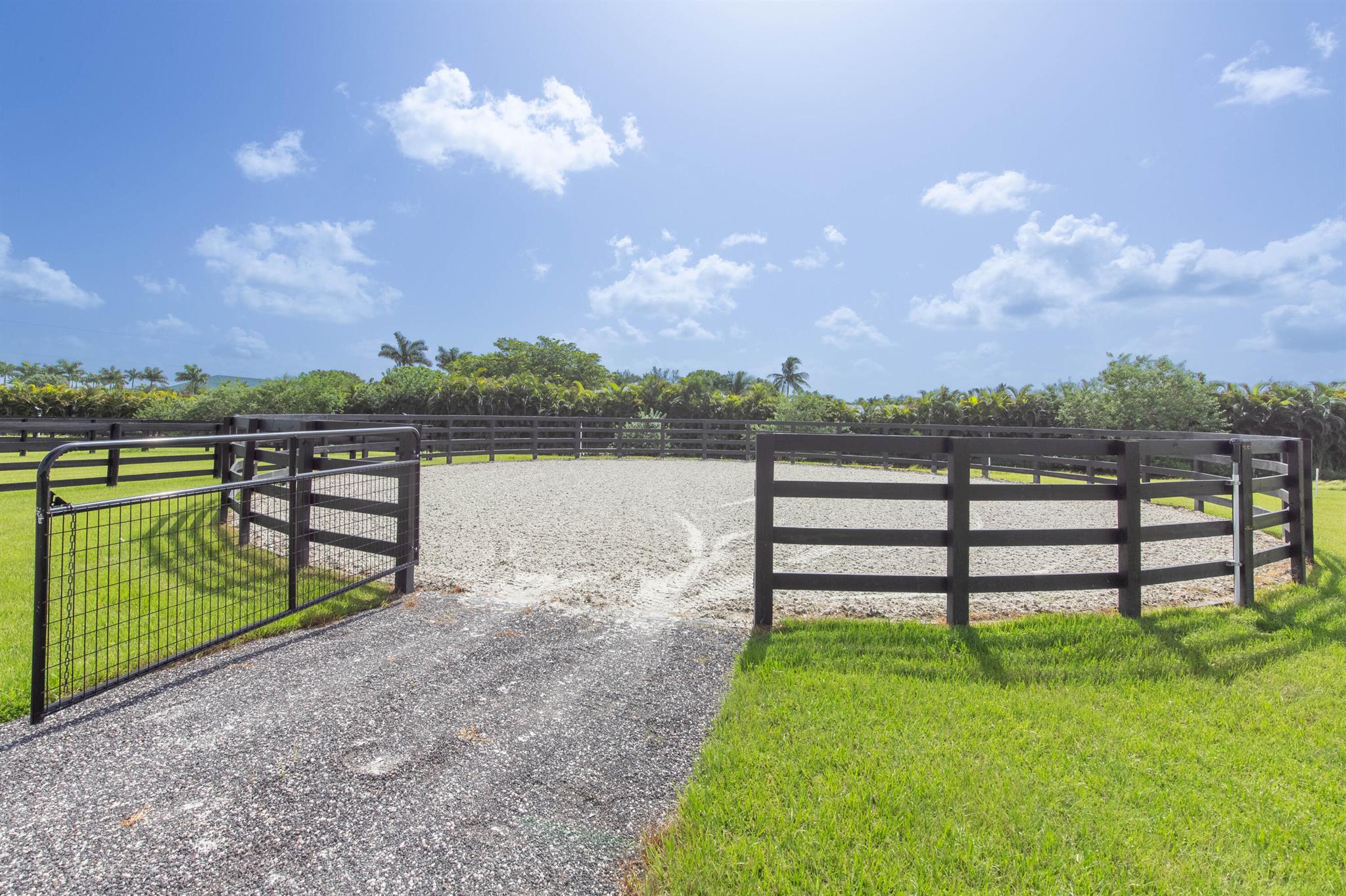 Palm Beach Point - Sun gl - Residential