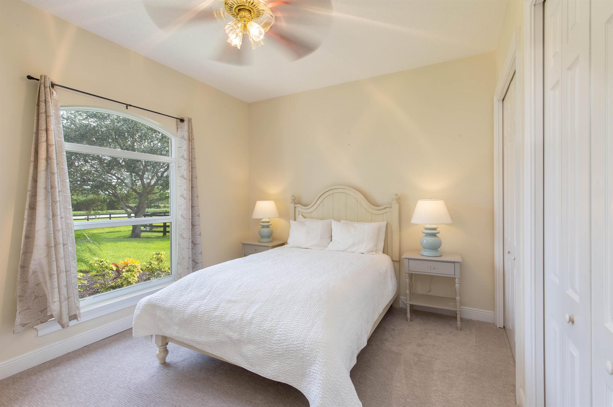 Palm Beach Point - Sun gl - Residential