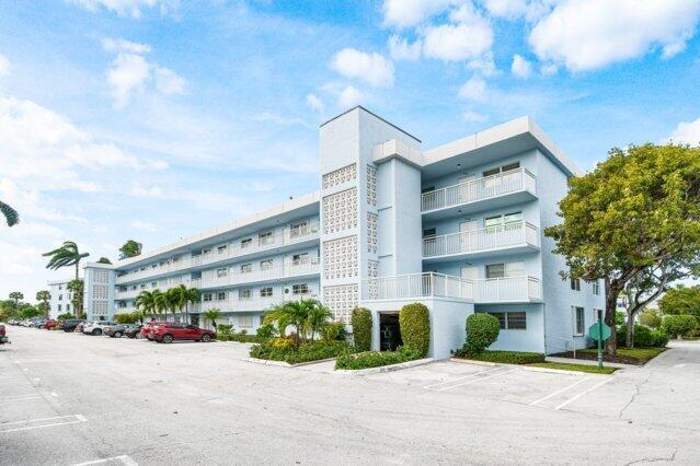 SEAGATE OF GULFSTREAM CON - Residential